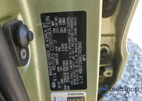 2012 Kia Soul + z USA, uszkodzony, nr VIN KNDJT2A6XC7415641